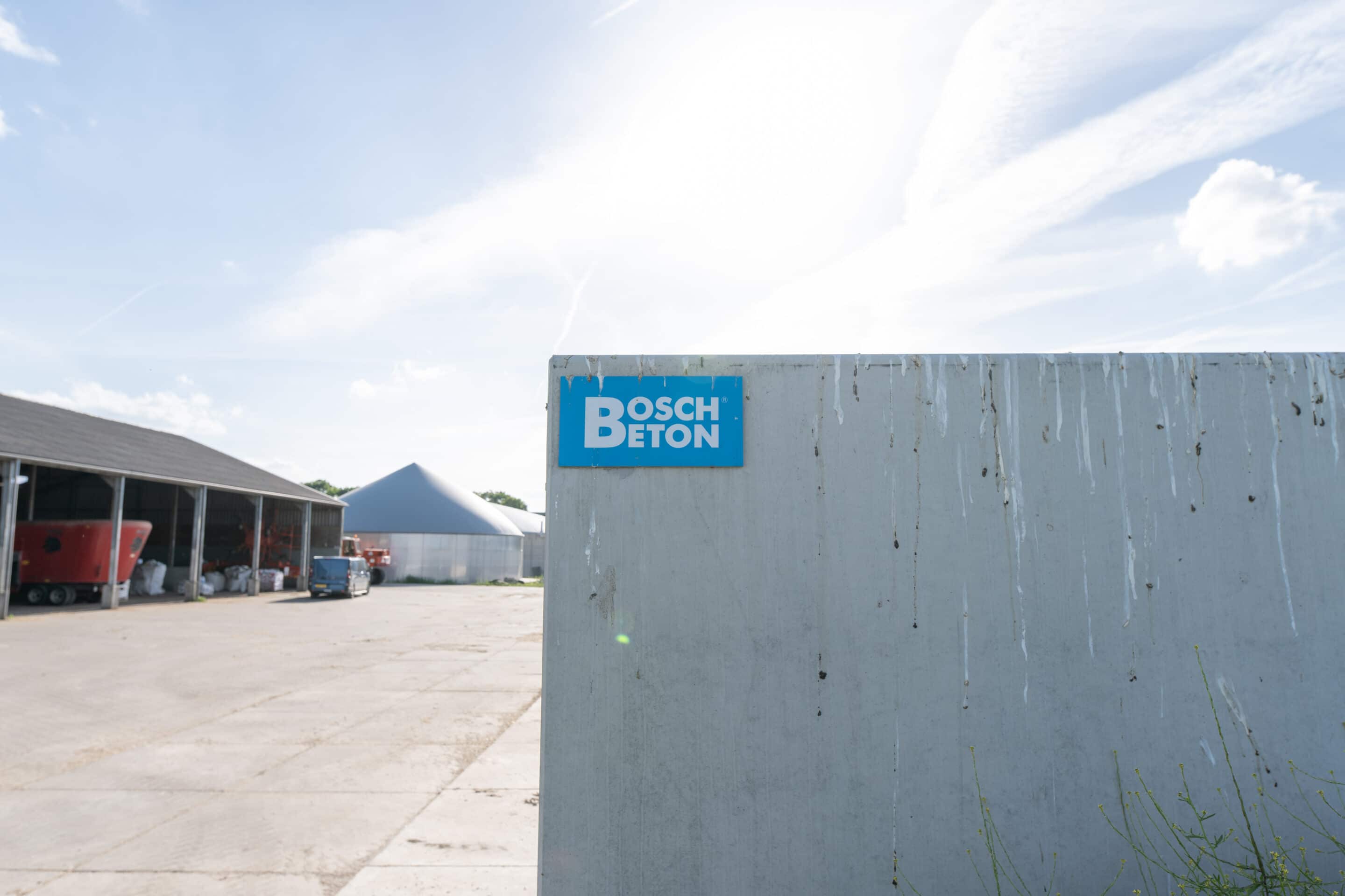 Bosch Beton - Voeropslagprobleem opgelost met sleufsilo's bij Mts Bom-Wessels, Emmer-Compascuum