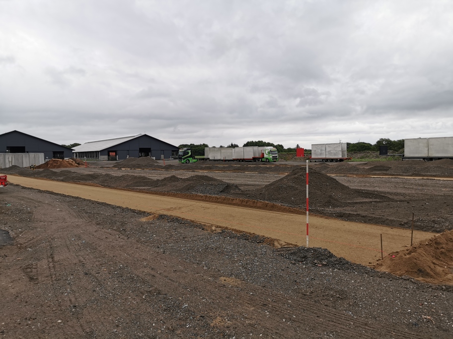 Bosch Beton - Keerwanden voor twee sleufsilo's bij Morten Dalby in Hovborg (DK)