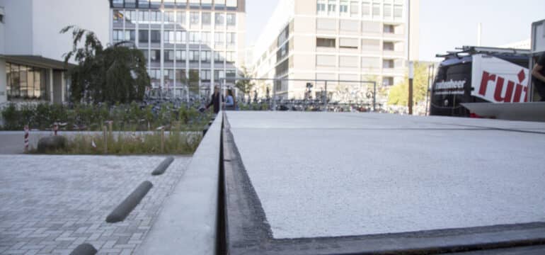 Bosch Beton - Loading dock van keerwanden zorgt voor veiligheid bij VU Amsterdam
