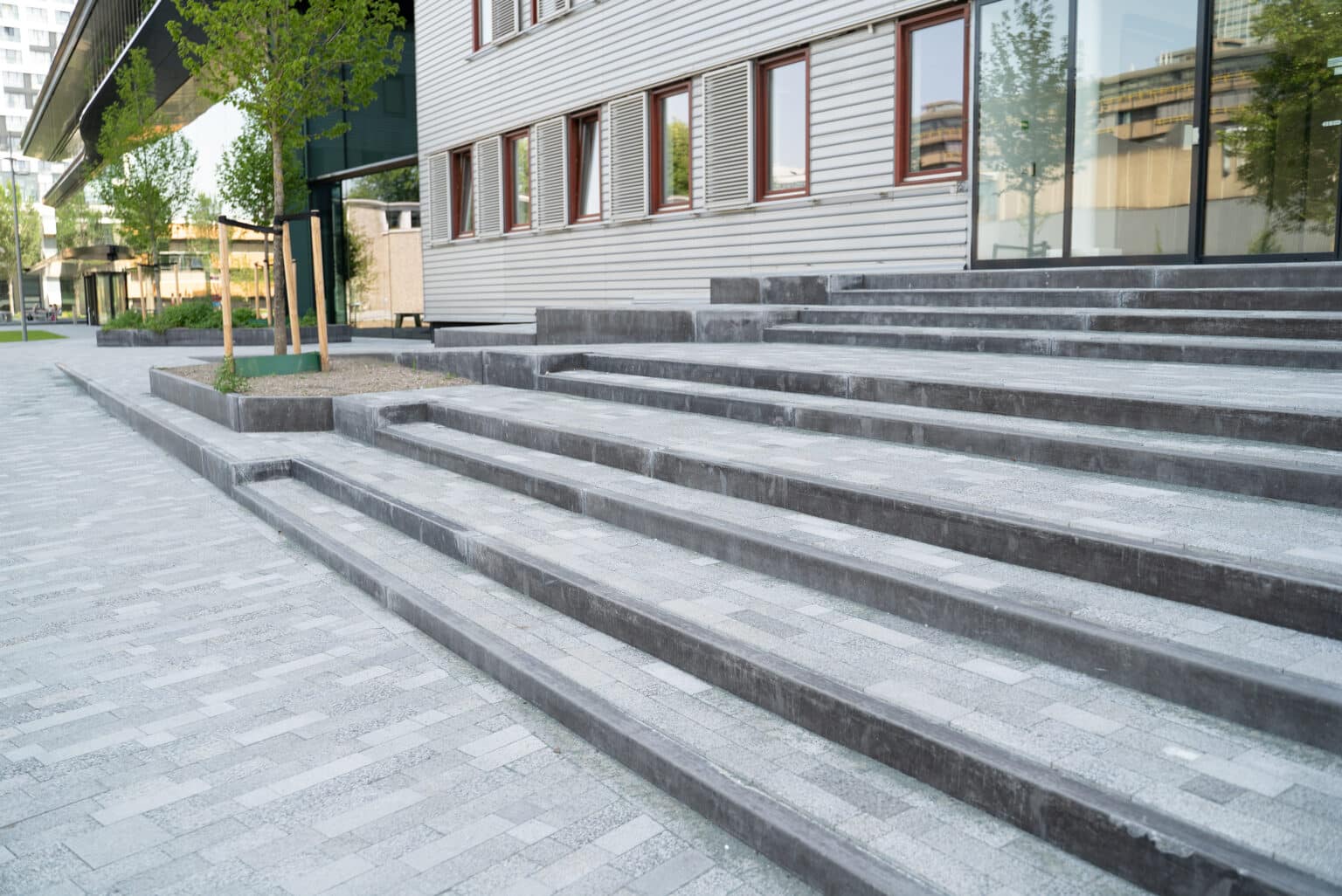 betonstützwand fur universiteit TU Delft