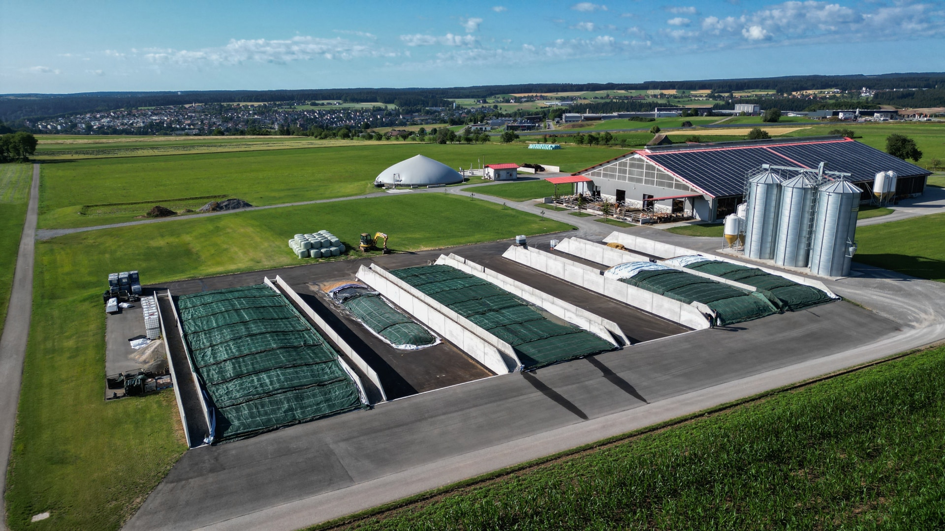 Drone afbeelding van sleufsilo - Bosch Beton